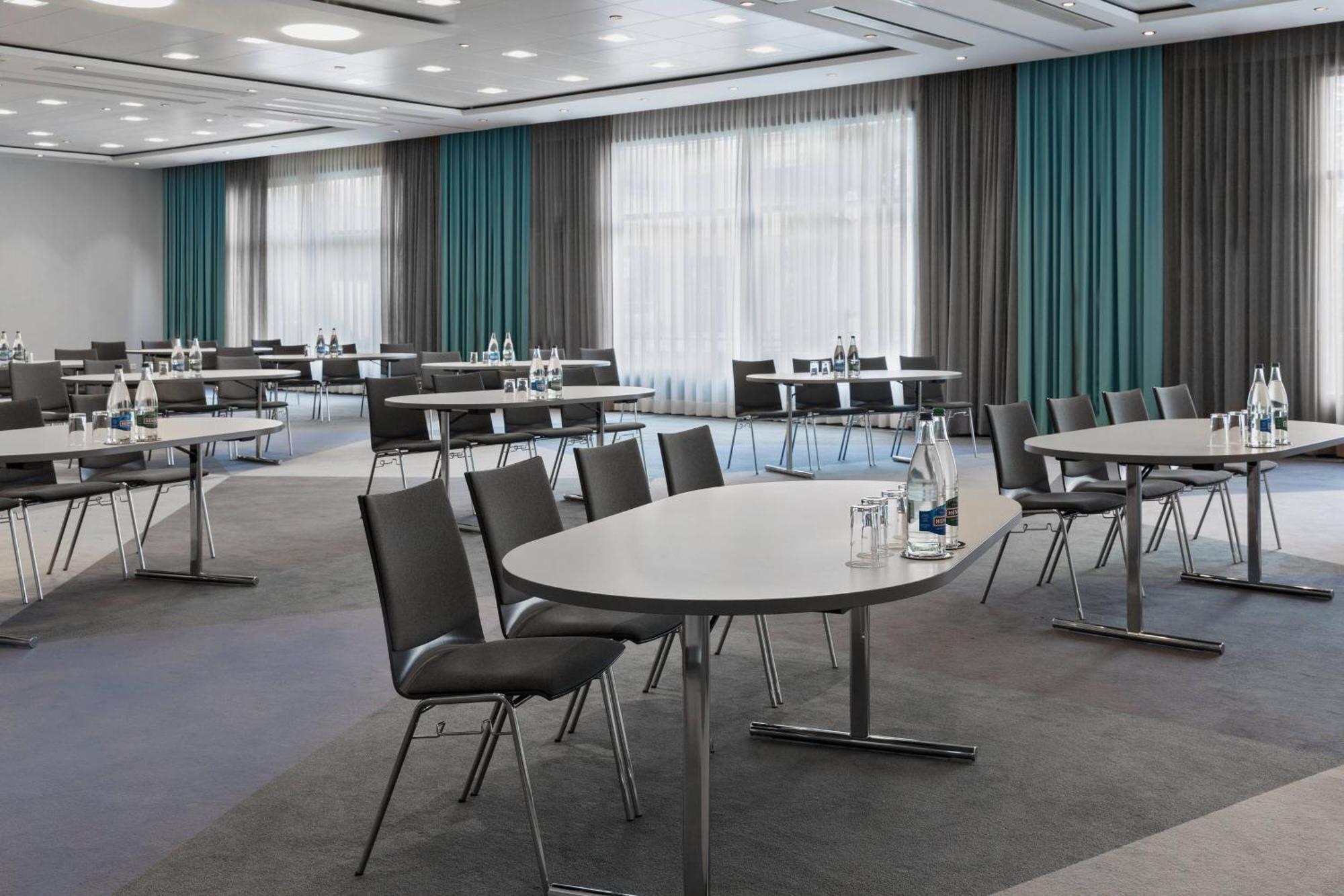 Courtyard By Marriott North Hotel Curych
