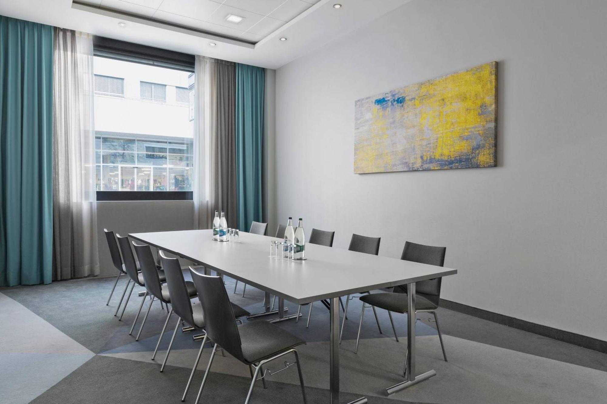 Hotel Courtyard By Marriott North Curych