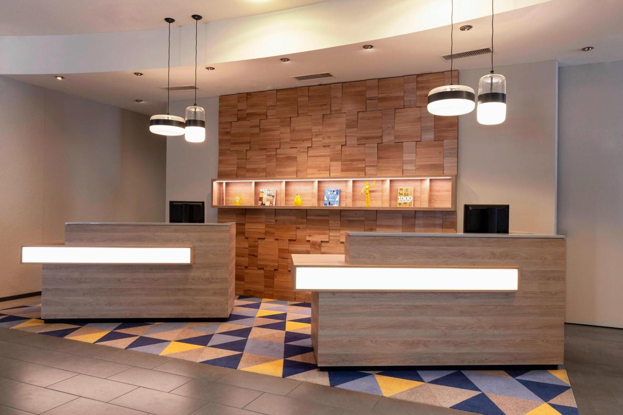 Courtyard By Marriott North Hotel Curych