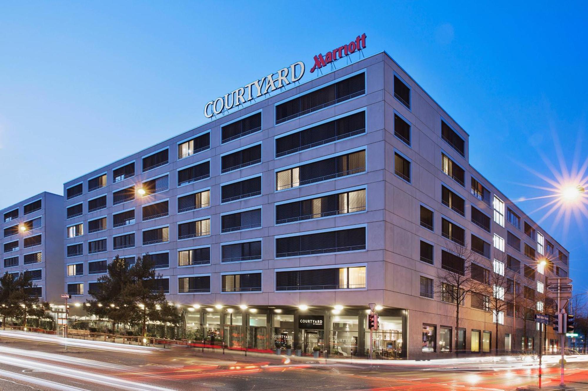 Courtyard By Marriott North Hotel Curych