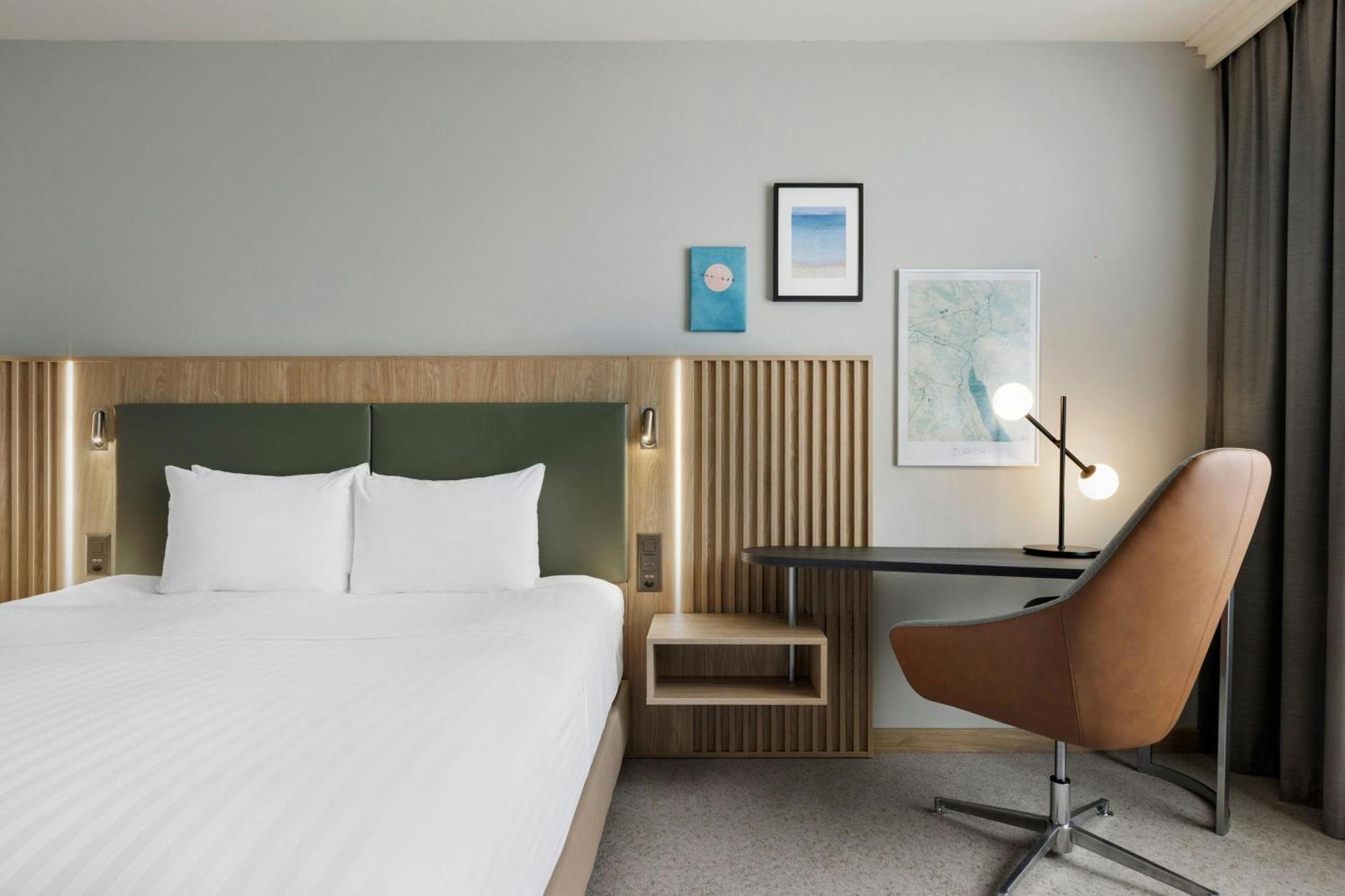 Courtyard By Marriott North Hotel 4*