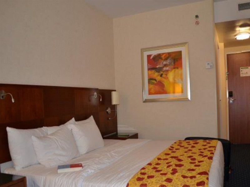 Courtyard By Marriott Nord
