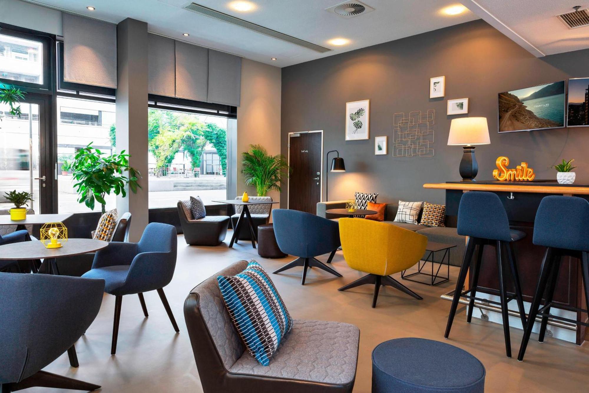 होटल Courtyard By Marriott North 4*