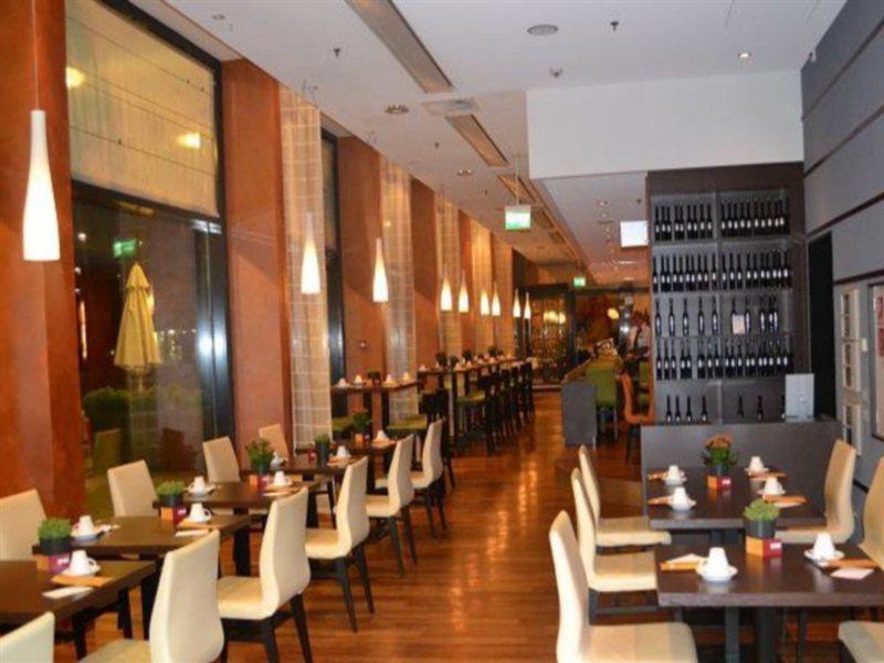 होटल Courtyard By Marriott North